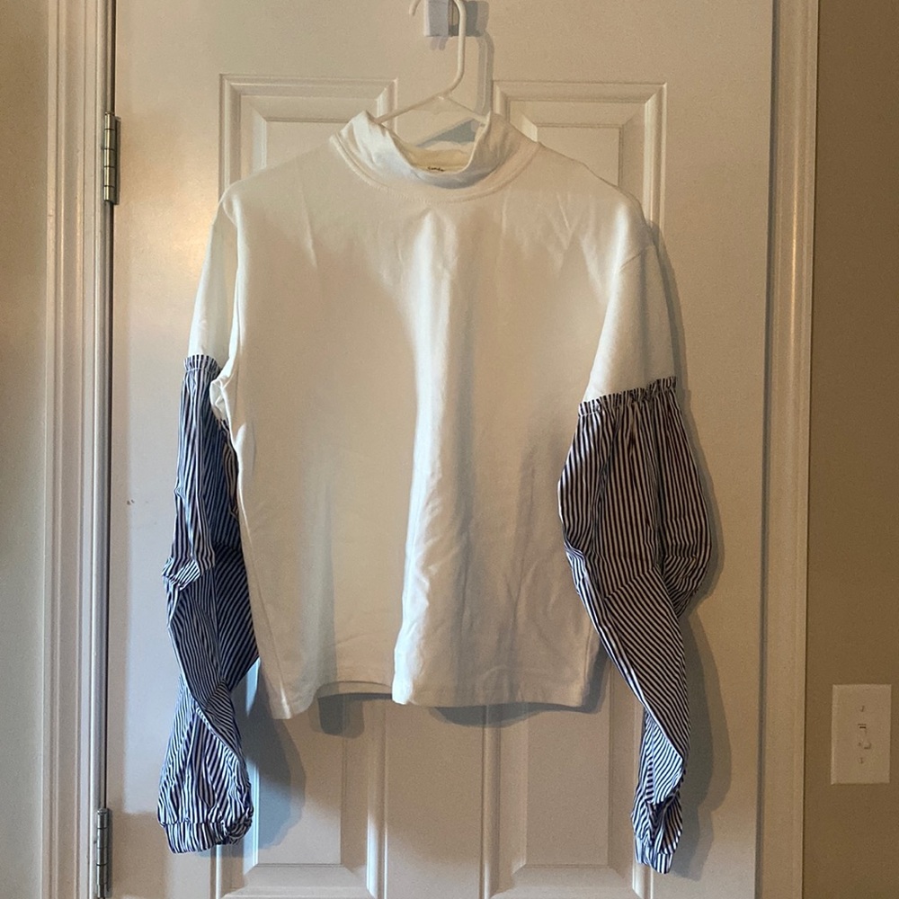 Laurie Belles Size Medium Sunday Up Top